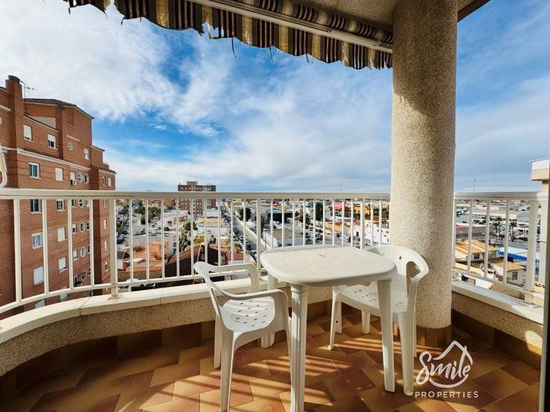 Apartamento - Segunda mano - Torrevieja - Centro