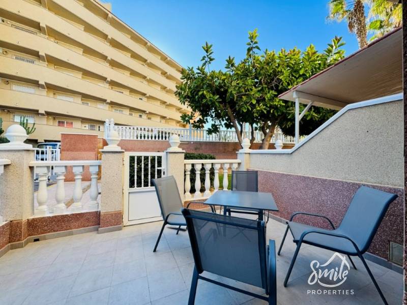 Apartment - Resale - La Mata - Alanis