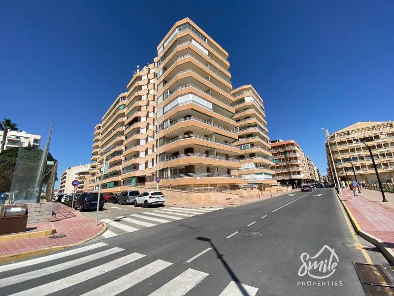 Apartment - Resale - La Mata - La Mata
