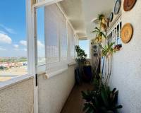 Resale - Apartment - Torrevieja - Aguas nuevas 1