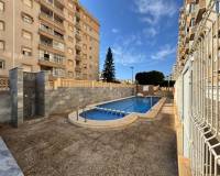 Resale - Appartement - Torrevieja - Aguas nuevas 1