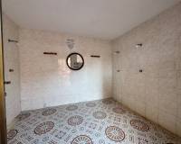 Resale -  - La Mata