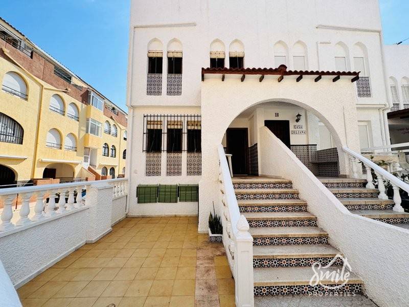 Townhouse / Duplex/Corner - Resale - La Mata - La Mata