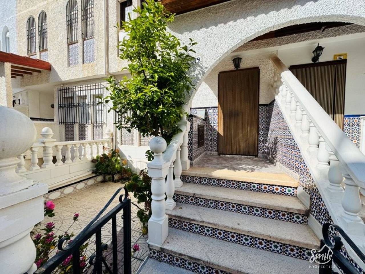 Townhouse - Resale - La Mata - 1227