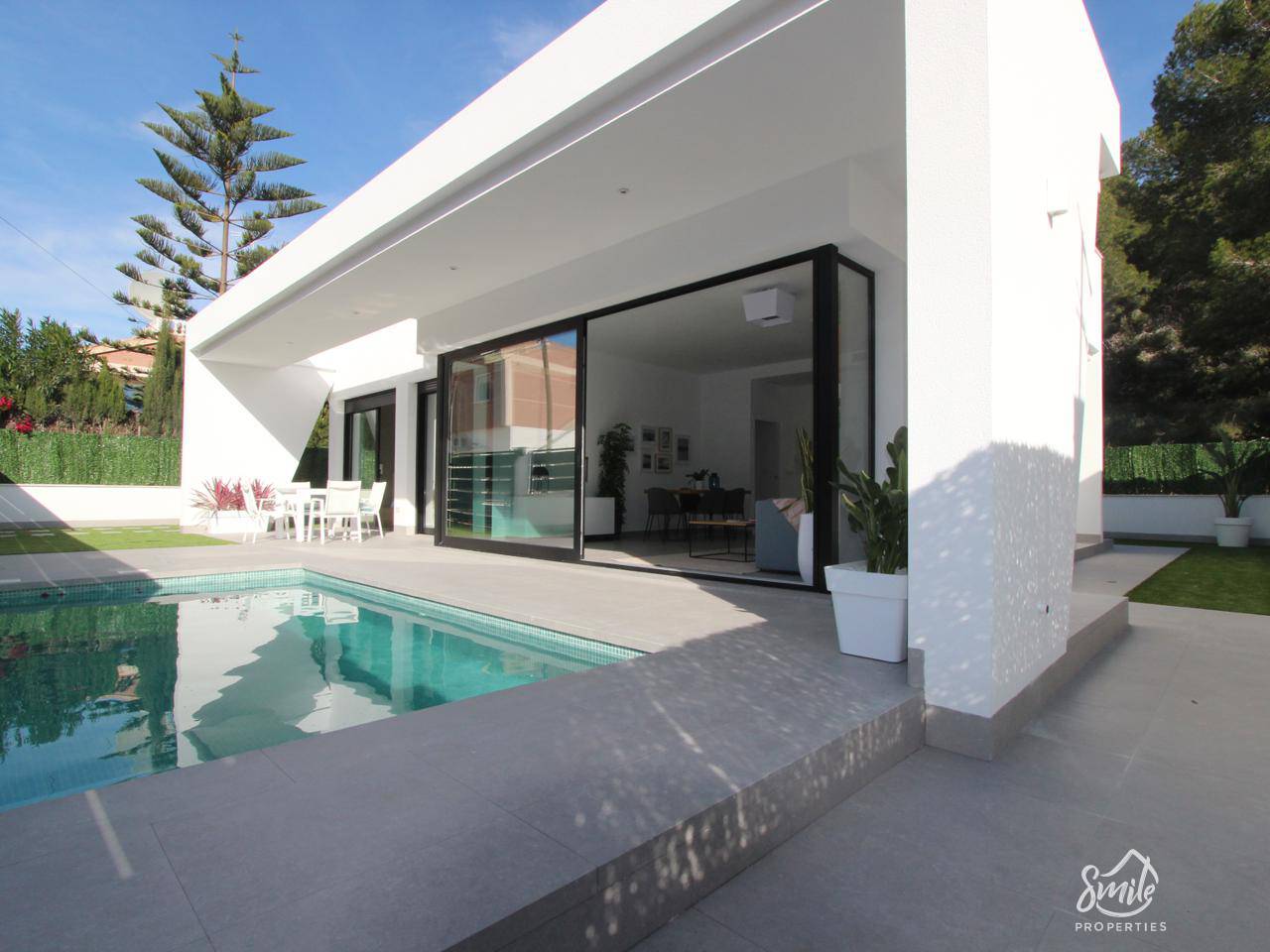 Villa - New Build - Pinar de Campoverde - Campoverde