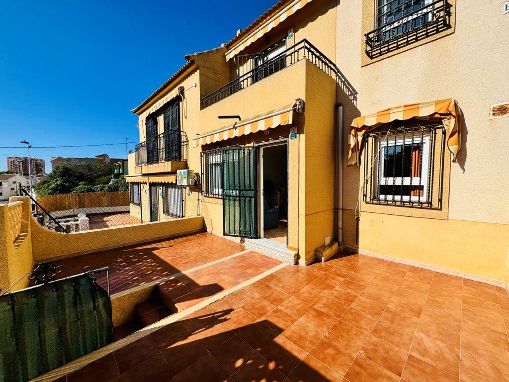 Townhouse in Torrevieja Resale Costa Blanca South