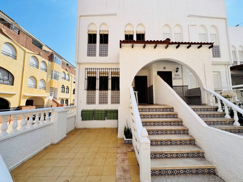 Kamienica w La Mata Odsprzedaż Południe Costa Blanca