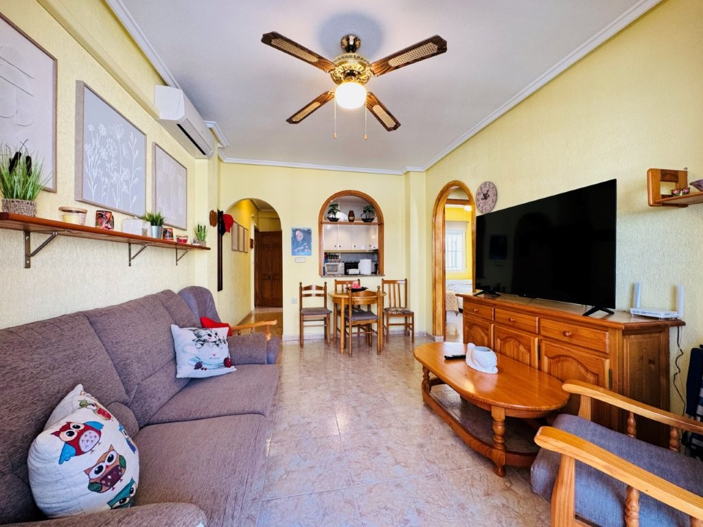 House in Torrelamata - Image 2