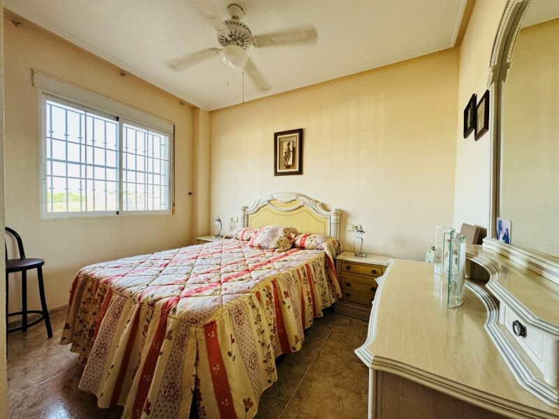 Appartement te koop in La Mata, Torrevieja